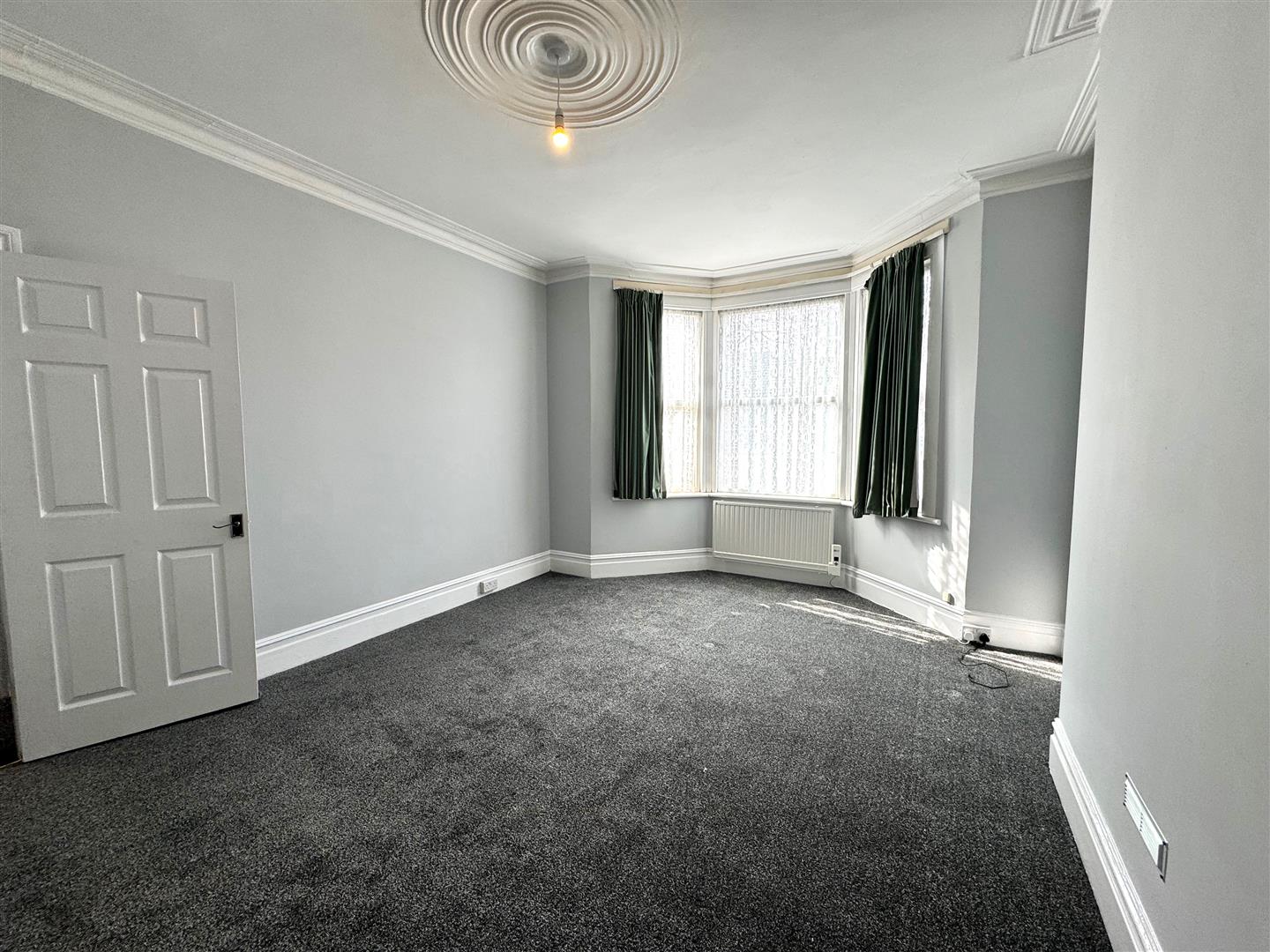 Appointmoor Inverness Avenue, WestcliffOnSea